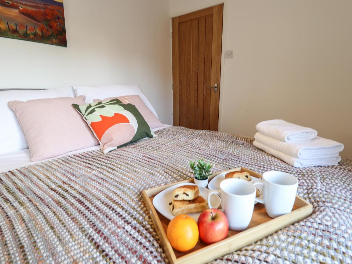 Olive Tree Cottage 劳斯 外观 照片
